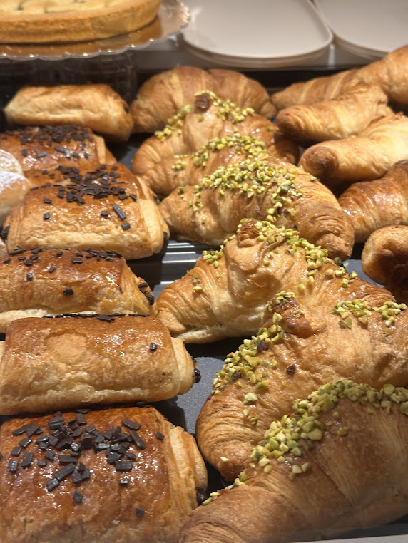 Dolci freschi e cornetti al Bastik Caffè Perugia